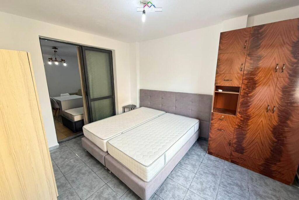 Apartment for Rent 1+1 in Brryl (ID B211365) Tirana