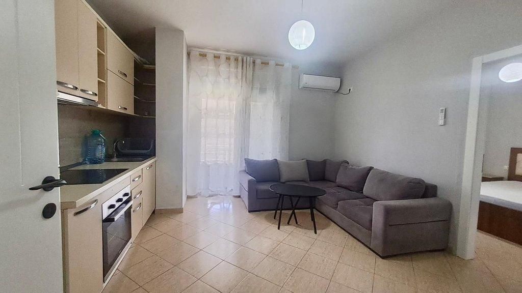 Apartment 1+1 for Rent - Xhamllik