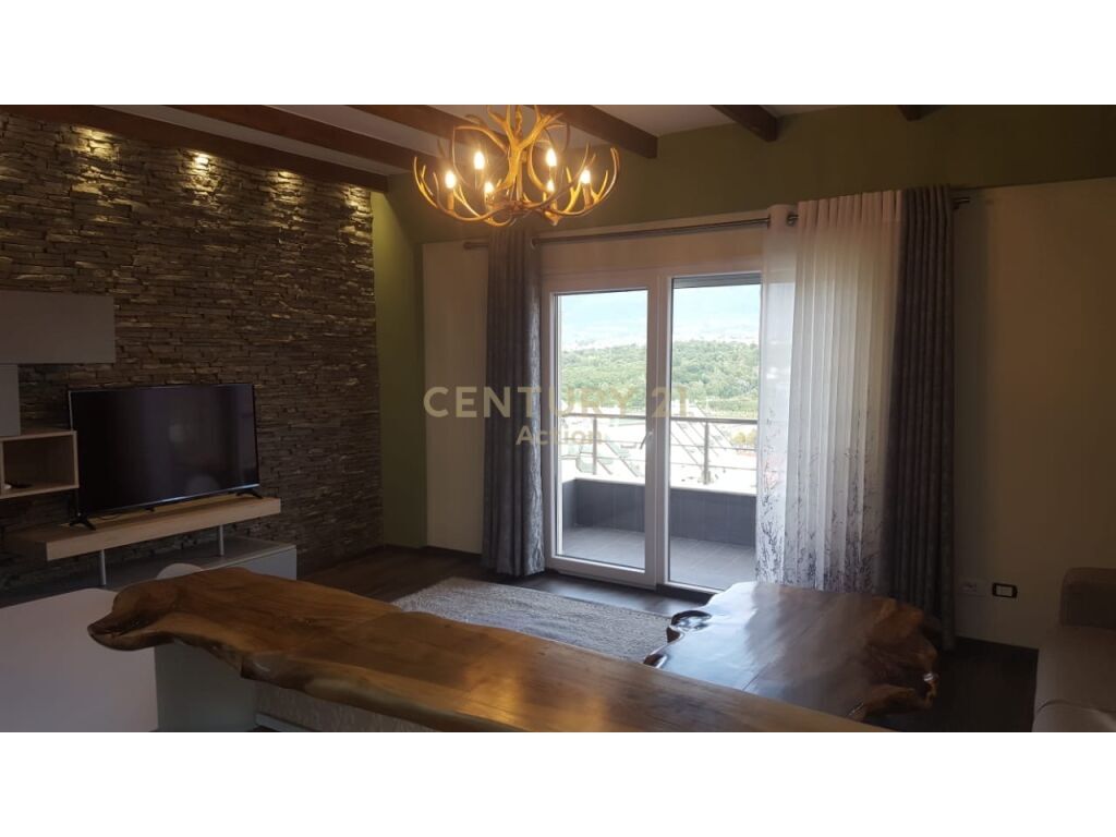 modern 2+1 apartment for rent at the end of Peti street near the dry lake