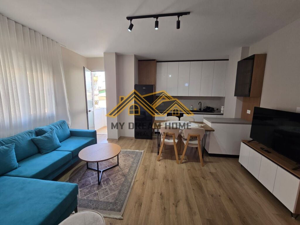 Appartamento 2+1 In Affitto nel Centro di Durrës !