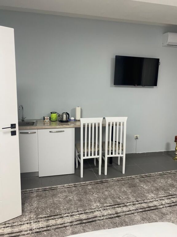 Rent | Garsoniere | Rruga e Kavajës | 450 €/month