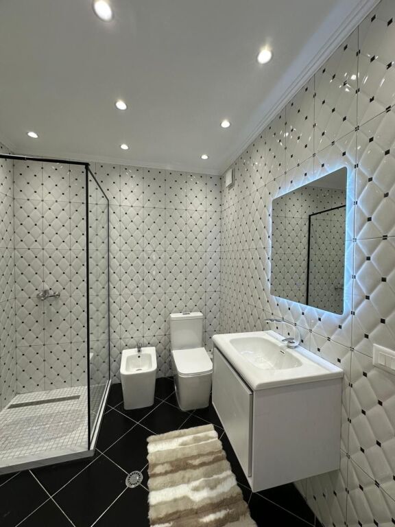 Shitet apartament 2+1+2 Astir