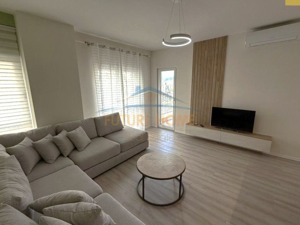 Rent, Apartment 1+1, Zogu i Zi, Tirana