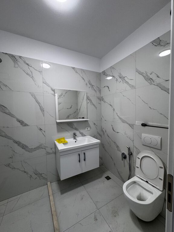 Apartament 2+1 per shitje ne Astir !