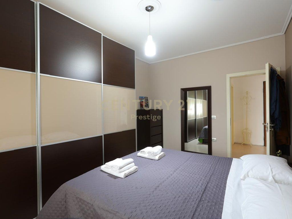 Apartament 2+1+2 per shitje tek Kompleksi Grand, Tregu Elektrik
