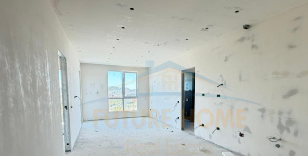 Apartament 1+1, Farkë, Tiranë. ELT69872