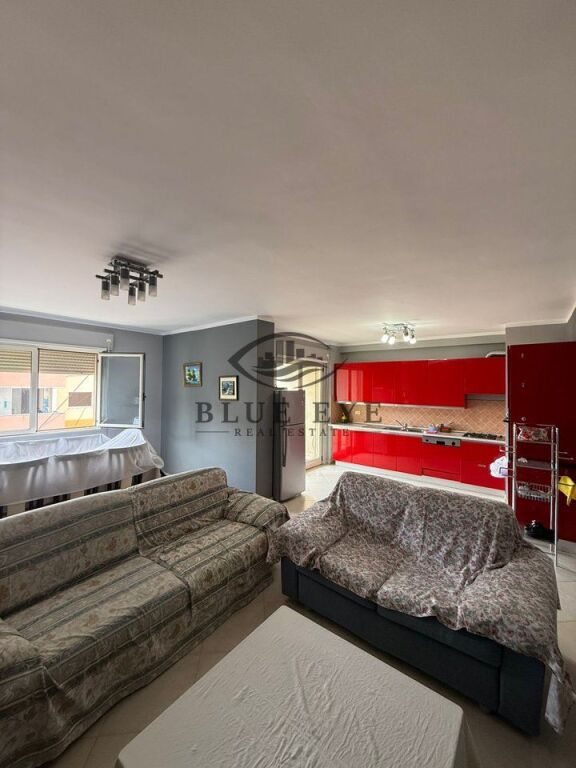 Apartament 2+1 Në Shitje vetëm pak hapa nga deti vollga, Durres