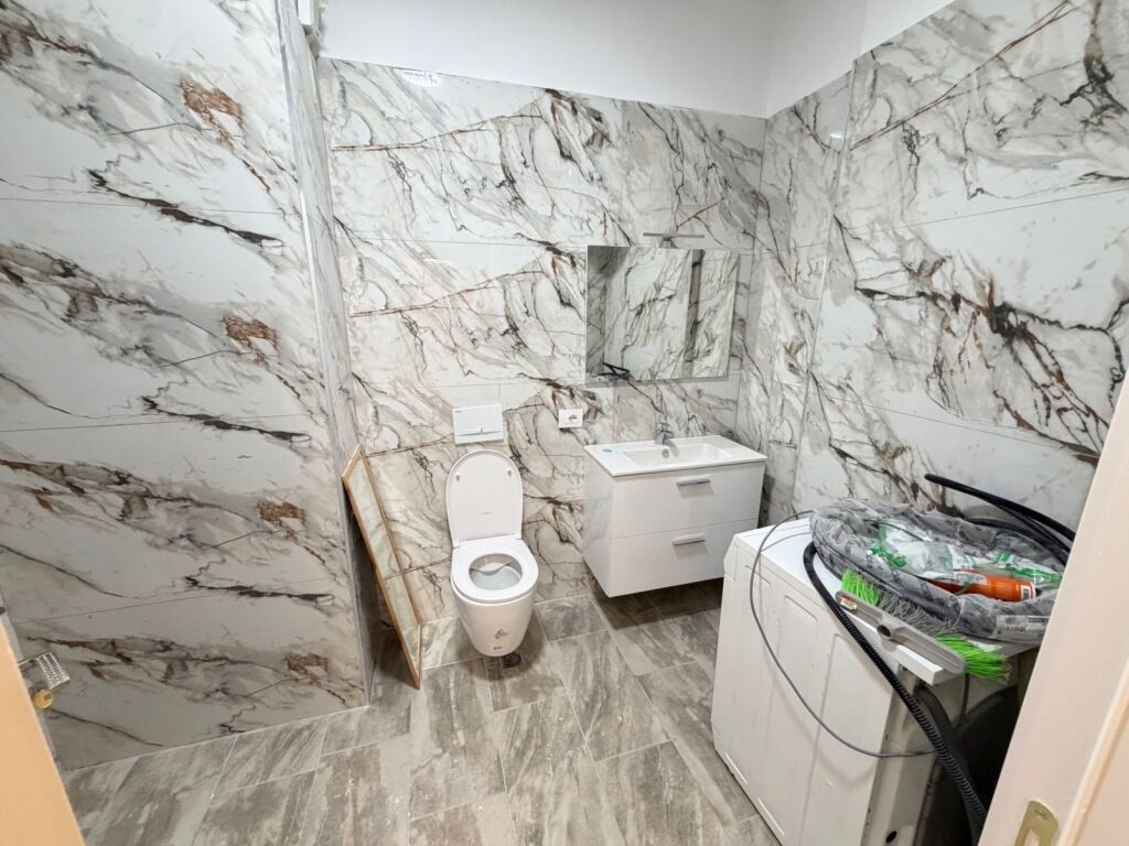 🏡 Super apartment 2+1 + 2 bathrooms for rent 📍 “5 Maji Street, Tirana”, new complex, with 2 elevators ✨ Never inhabited before