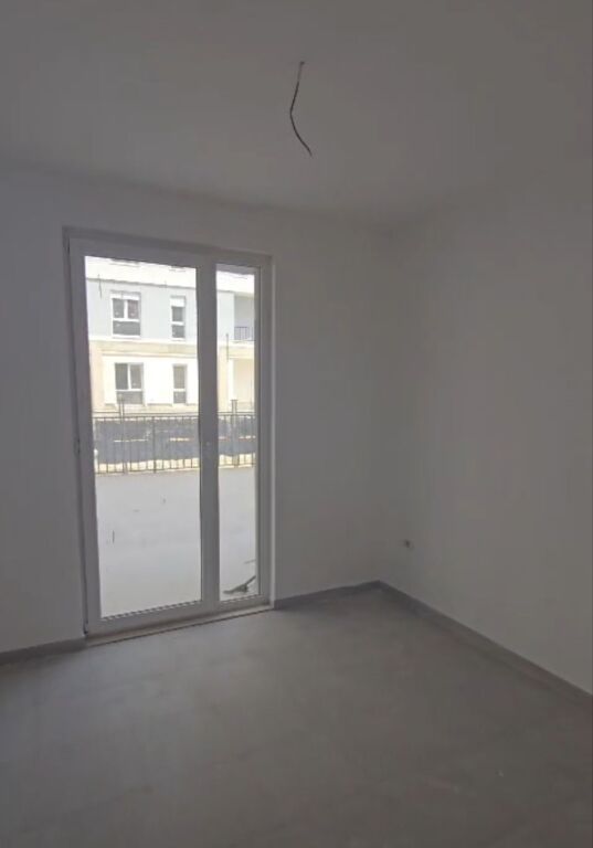 Qera | Ambjent Biznesi | Univers City | 550 €/muaj