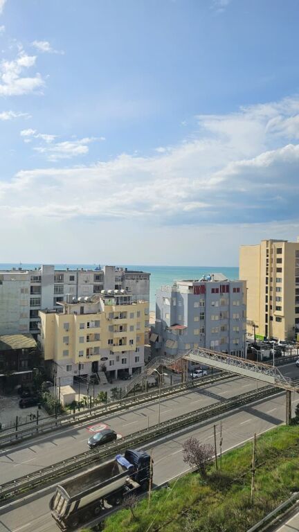 🏡 Shitet Apartament 1+1 | Shkëmbi i Kavajës, Rruga Dytësore