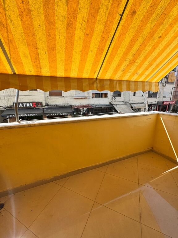 Apartament për shitje