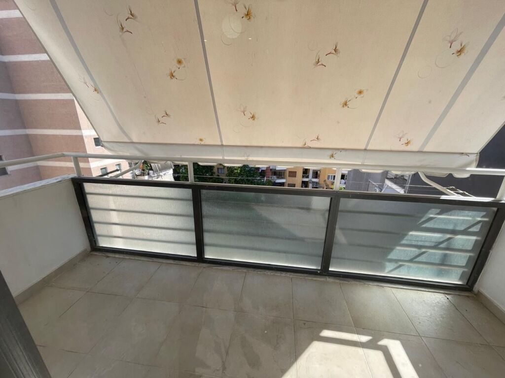Appartamento 2+1 in affitto viale Migjeni Astir!