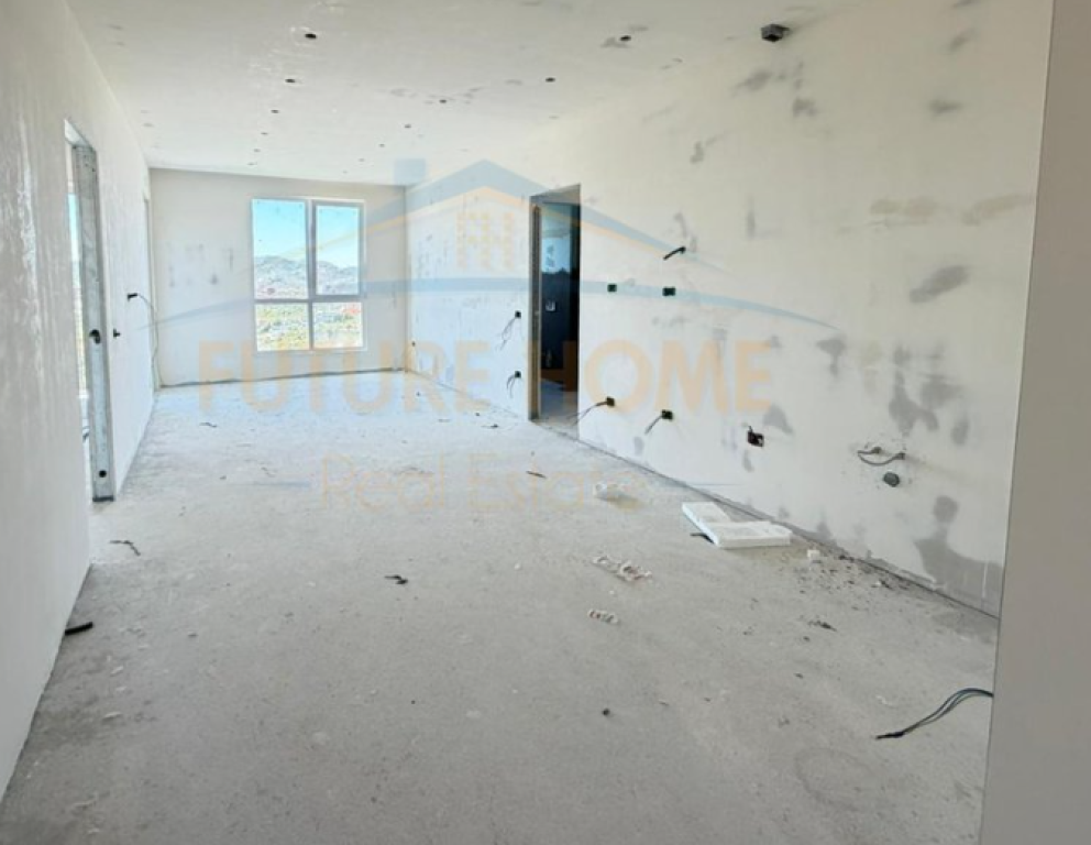 Apartament 1+1, Farkë, Tiranë. ELT69872