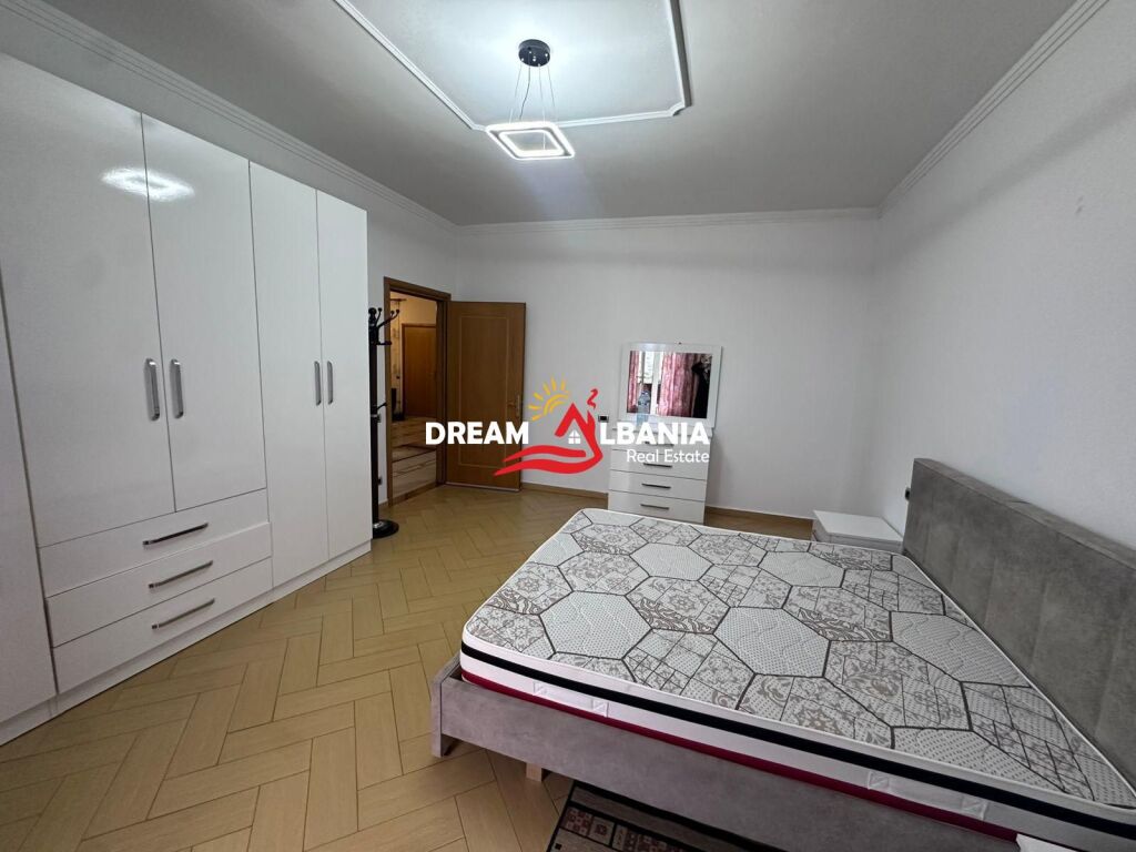 Affittasi appartamento 2+1 a Kinostudio ( ID 42215578)
