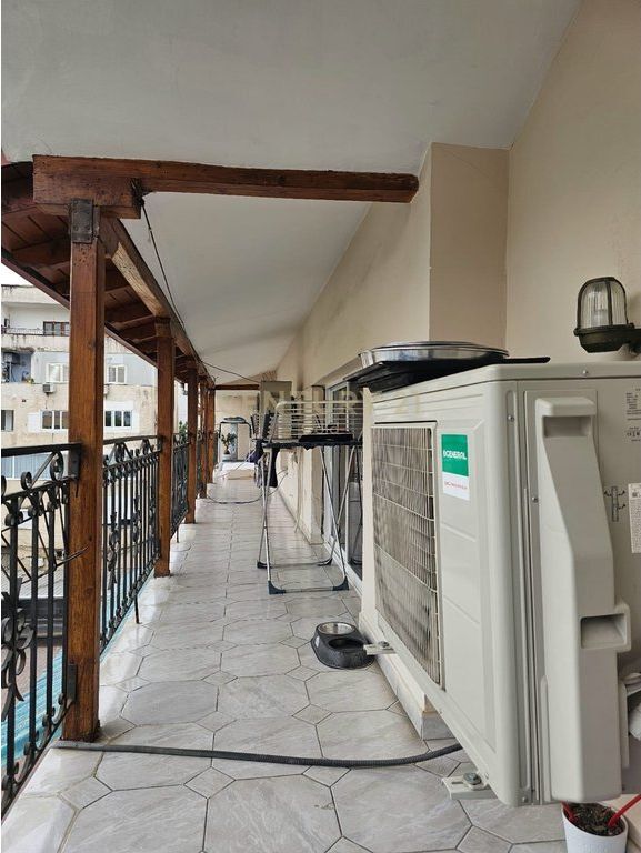 2+1 apartment for sale near Deshmoret E Lirise School, Blloku