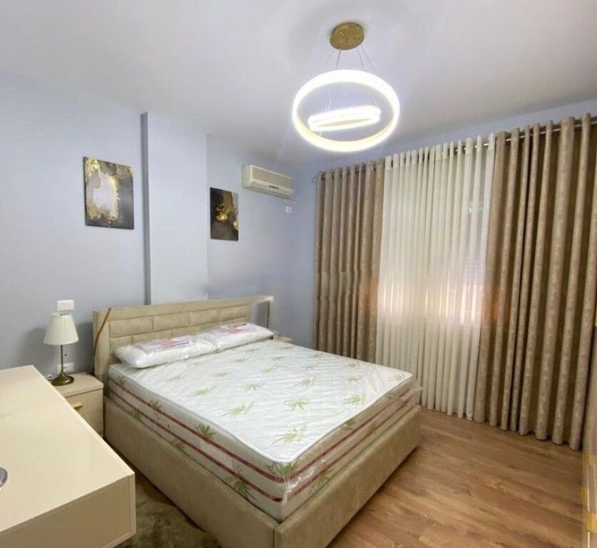 Apartment 2+1 for Rent at the Former Park (Frosina Plaku St.)
