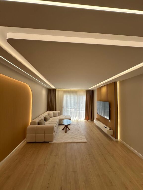 Shitet apartament 2+1+2 Astir