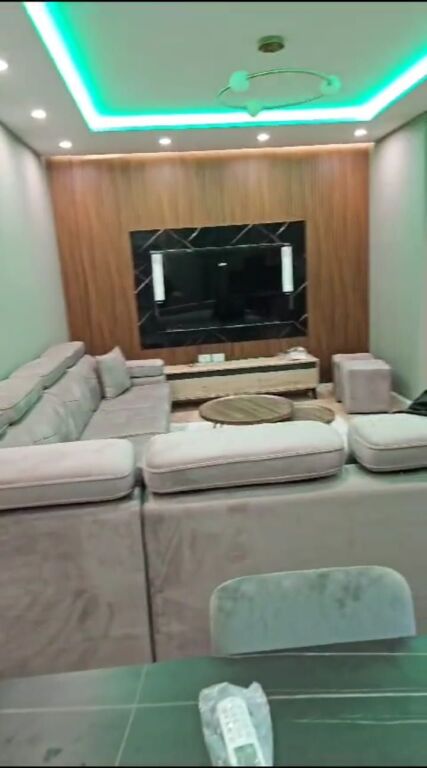 Rent | Apartament 2 + 1 +2 | Tregu Elektrik | 800 €/month
