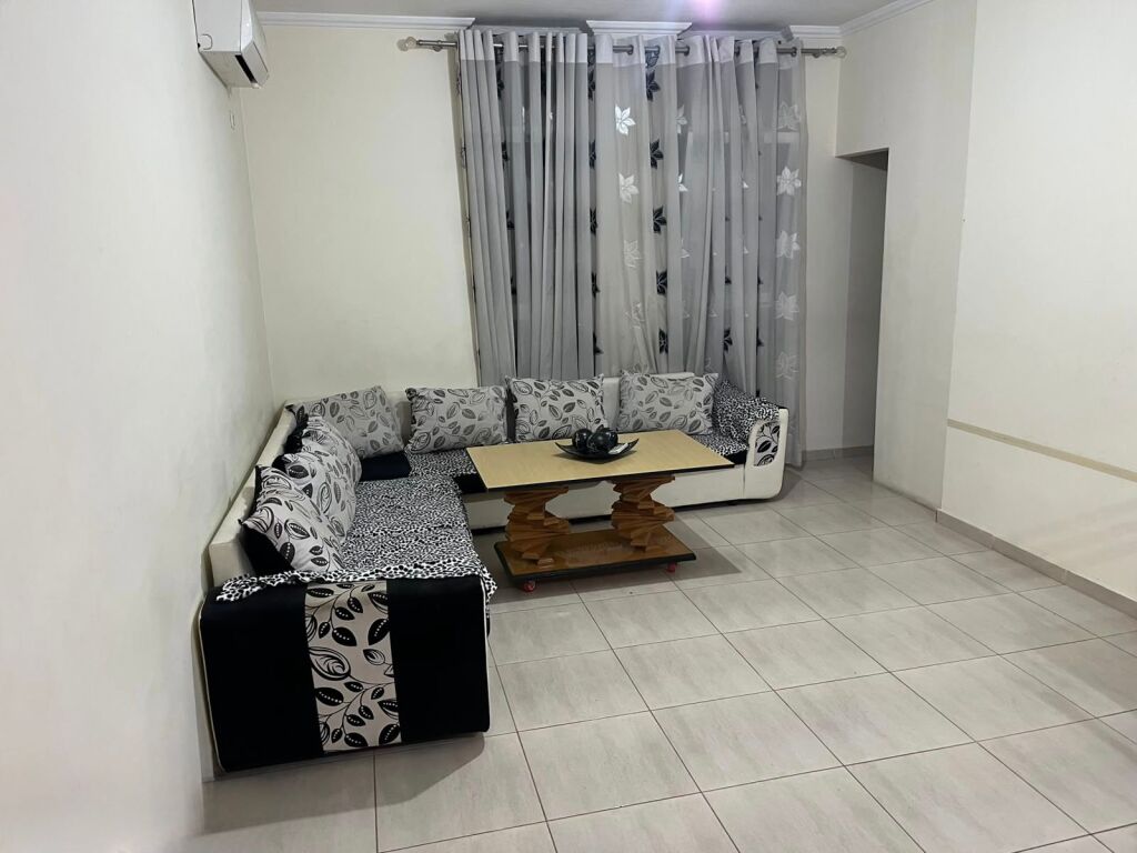 Appartamento in affitto Astir 1+1