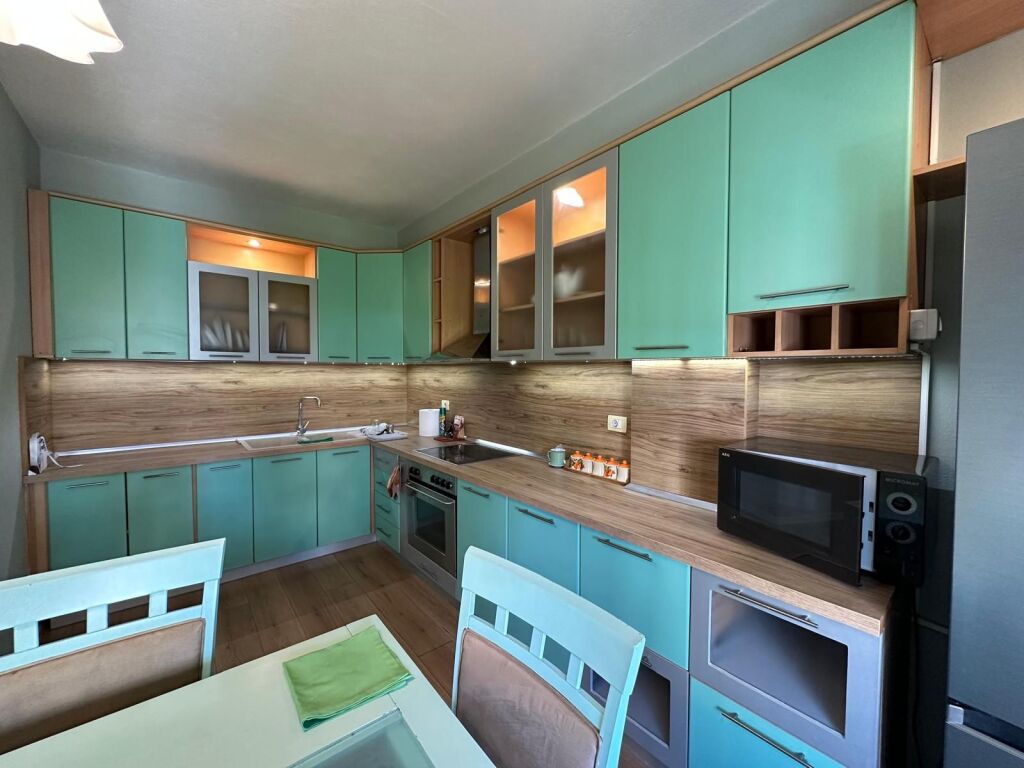 Jepet me qira Apartament 2+1+2 * Prane Vasil Shantos