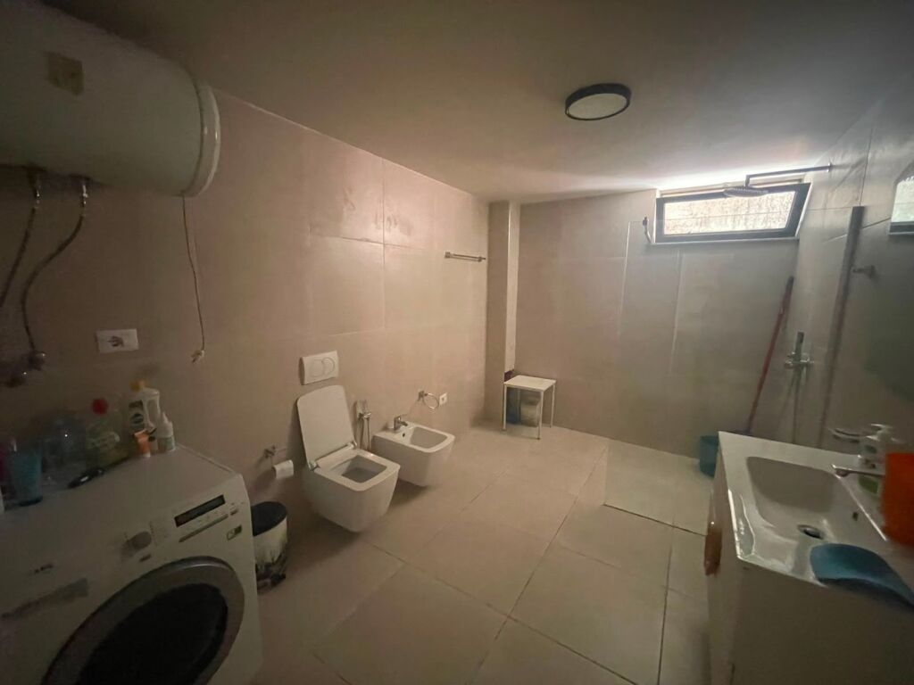 Apartament 1+1 me Qira pranë Uzinës Dinamo