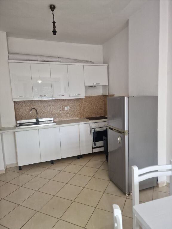 APARTMENT 1+1. 40000 LEKE. ASTIR NEAR BAR SANTANES