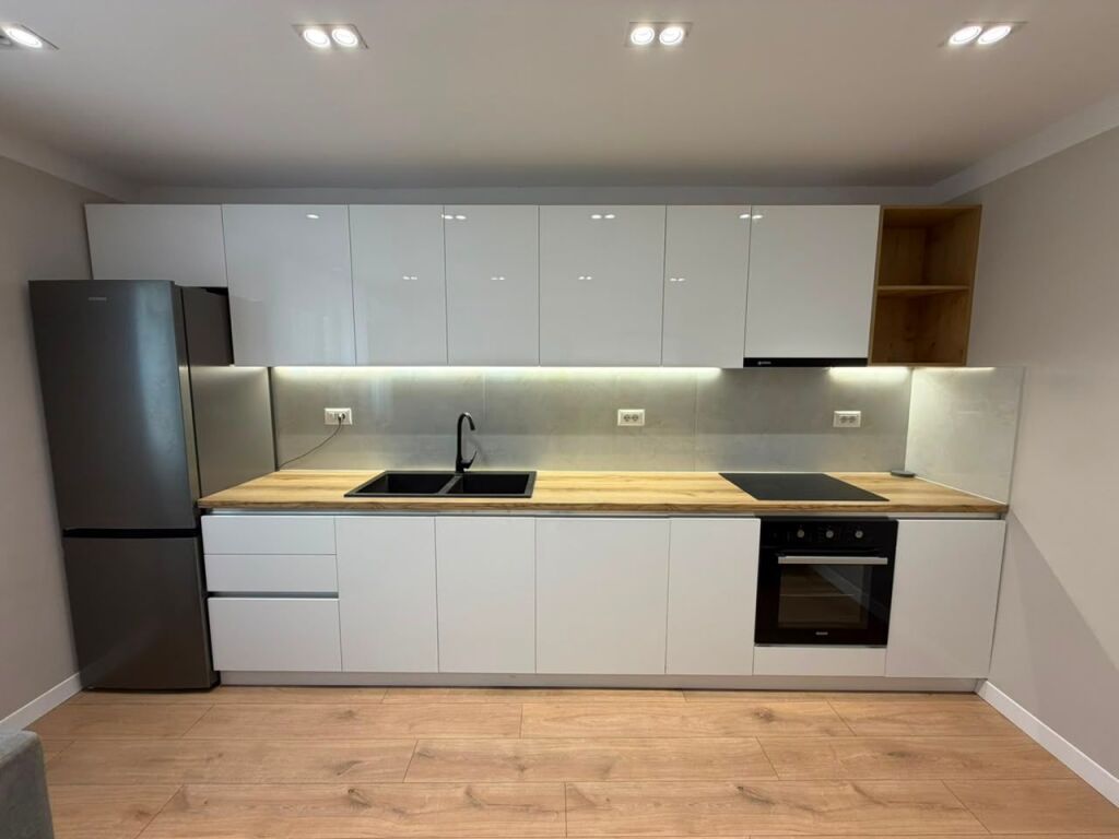 📣 SUPER RENT Apartment 1+1 📍 Near the "Kuqe" School 🛣️ "Qemal Stafa" Street ✨