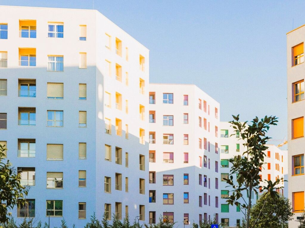 🏙️Shitet 1+1 te Rezidenca Kadiu, Ali Demi | 60.7 m²📣OKAZION 1450 M2📣