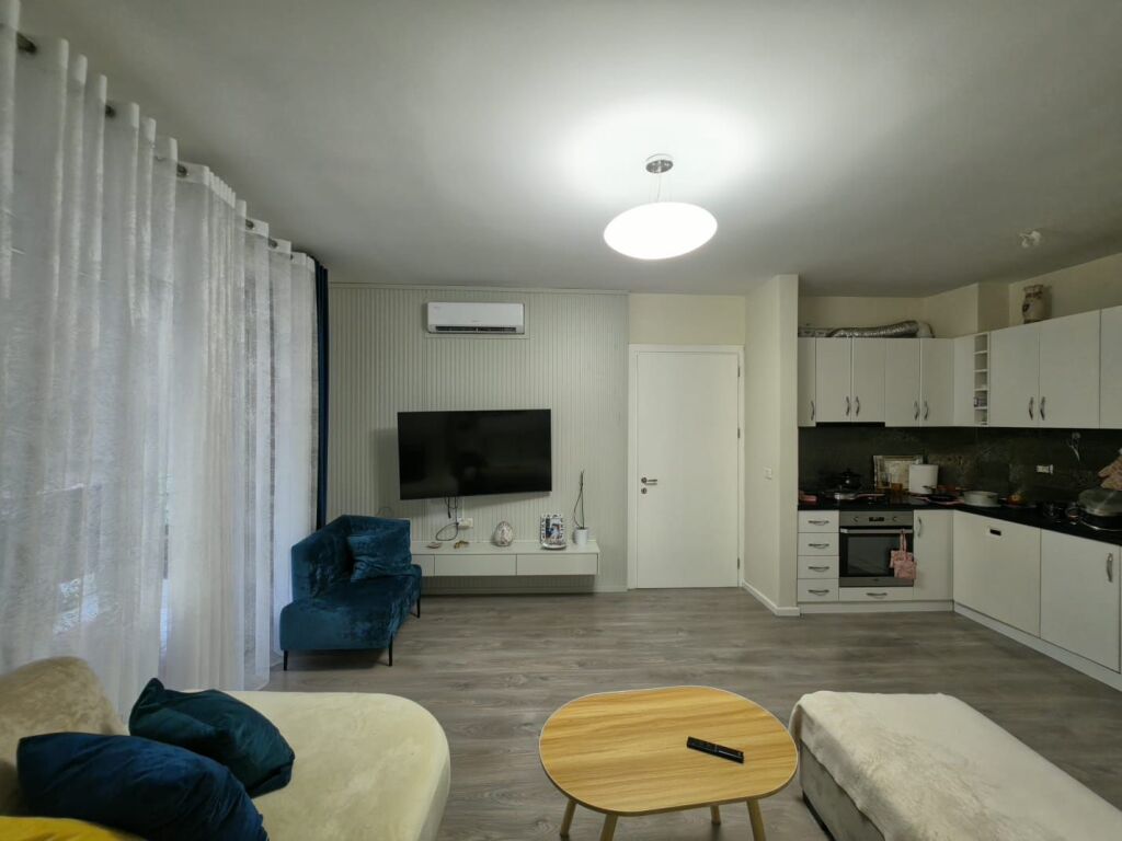 SHITET APARTAMENT 2+1+2 NE MISTO MAME !!!