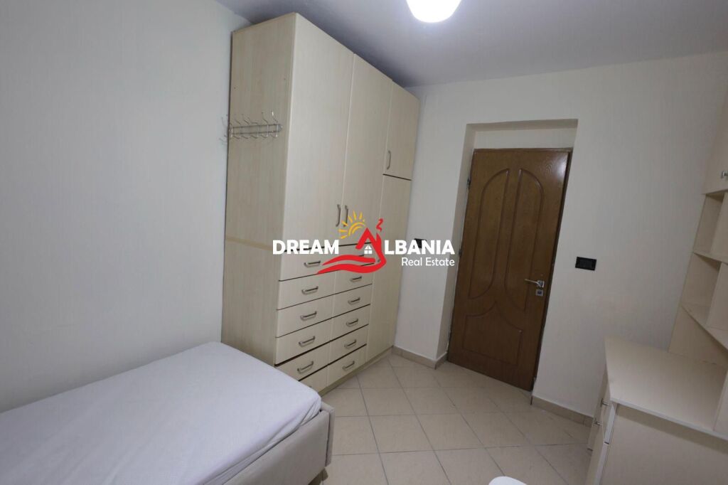 Appartamento 2+1 in affitto presso il Nuovo Maternità, Tirana (ID 4229504)