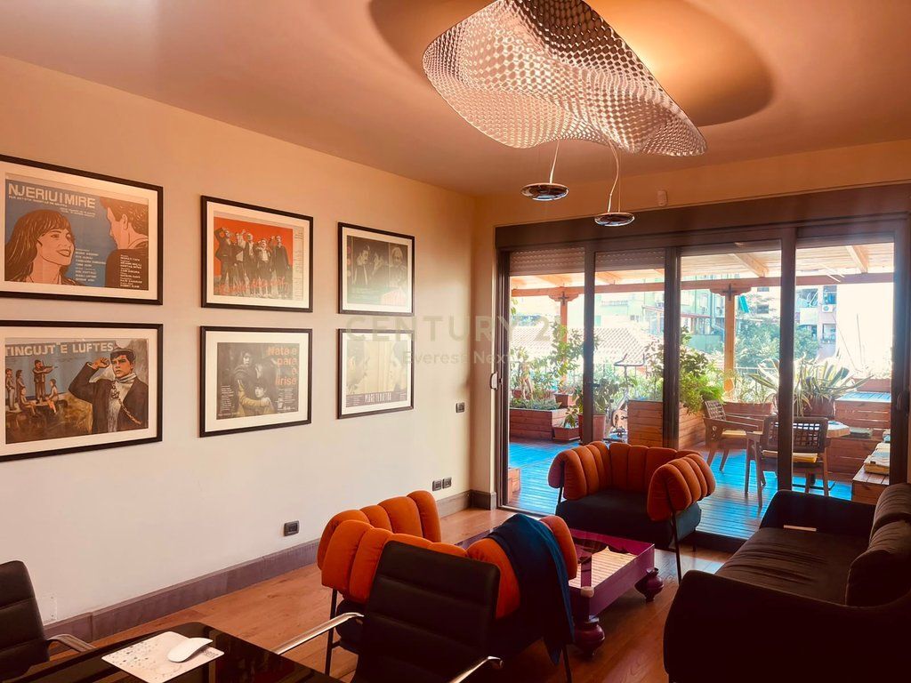 Office for Rent in Bllok!! 2,000 € /Month