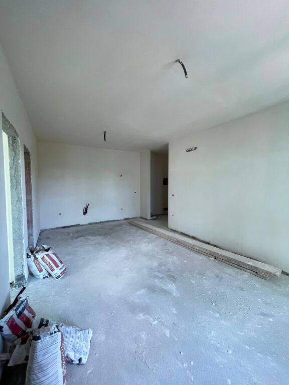 🏡Apartament 2+1 në Shitje te Rezidenca Viva, Ish Fusha Aviacionit.📣