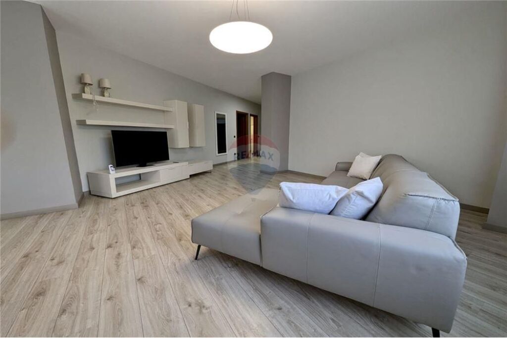 APARTMENT 3+1+3 TOILETS FOR RENT NEAR NOBIS!