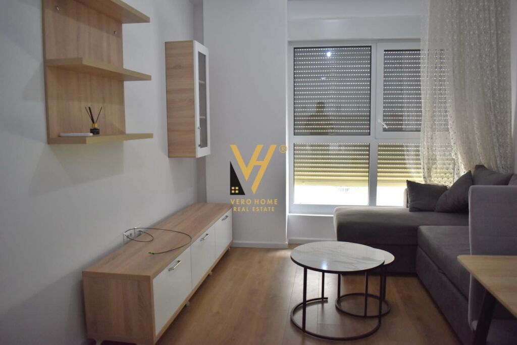 JEPET APARTAMENT 1+1+BLK ME QERA TE ALI DEMI 40.000 LEKE