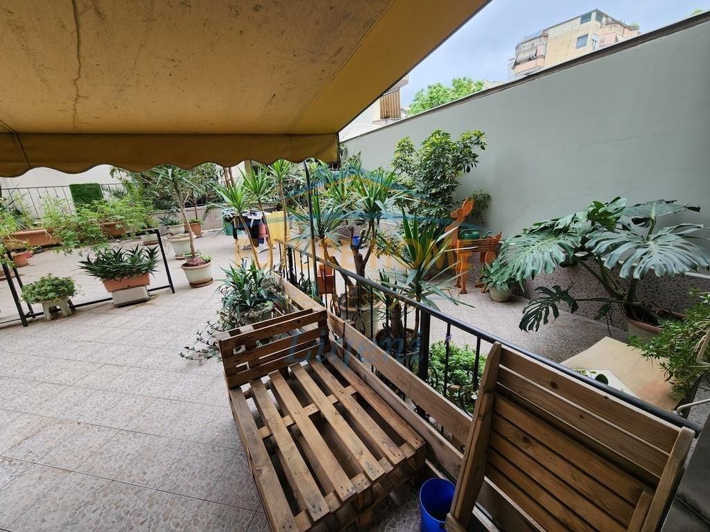 Premises for Rent near LSI, Bllok !
