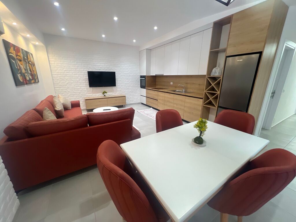 JEPET APARTAMENT 1+1 ME QERA