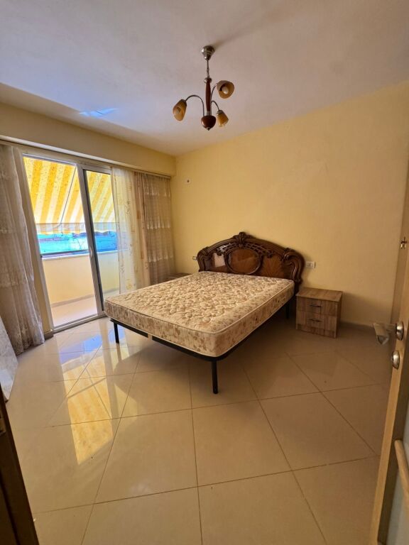 Apartament për shitje