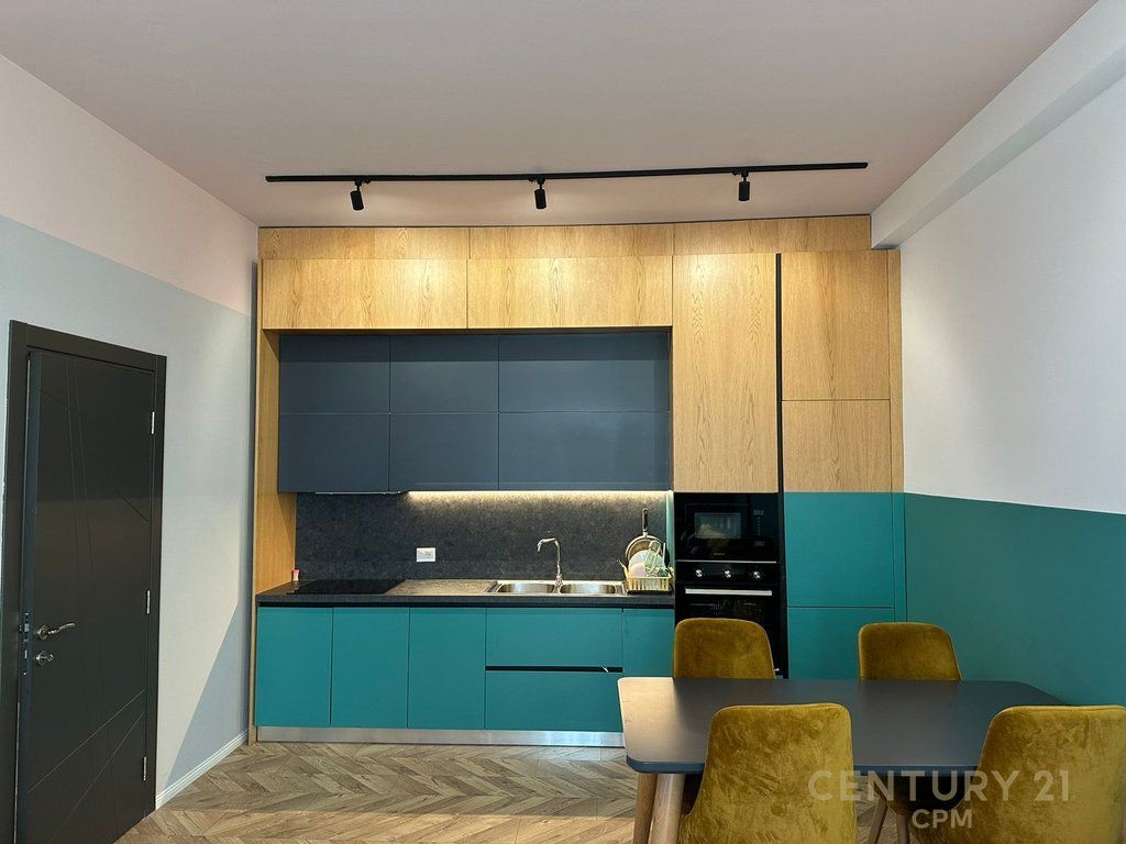 Tek Square 21 Japim Me Qira Apartament 1+1! 850 € /Muaj