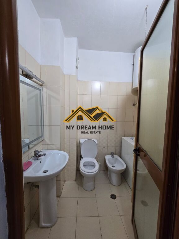 APPARTAMENTO 1+1 IN AFFITTO SPIAGGIA, DURRES!