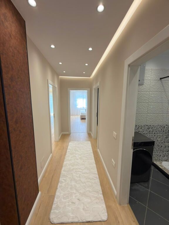 Shitet Apartament 2+1+2 (Me Hipotekë)    