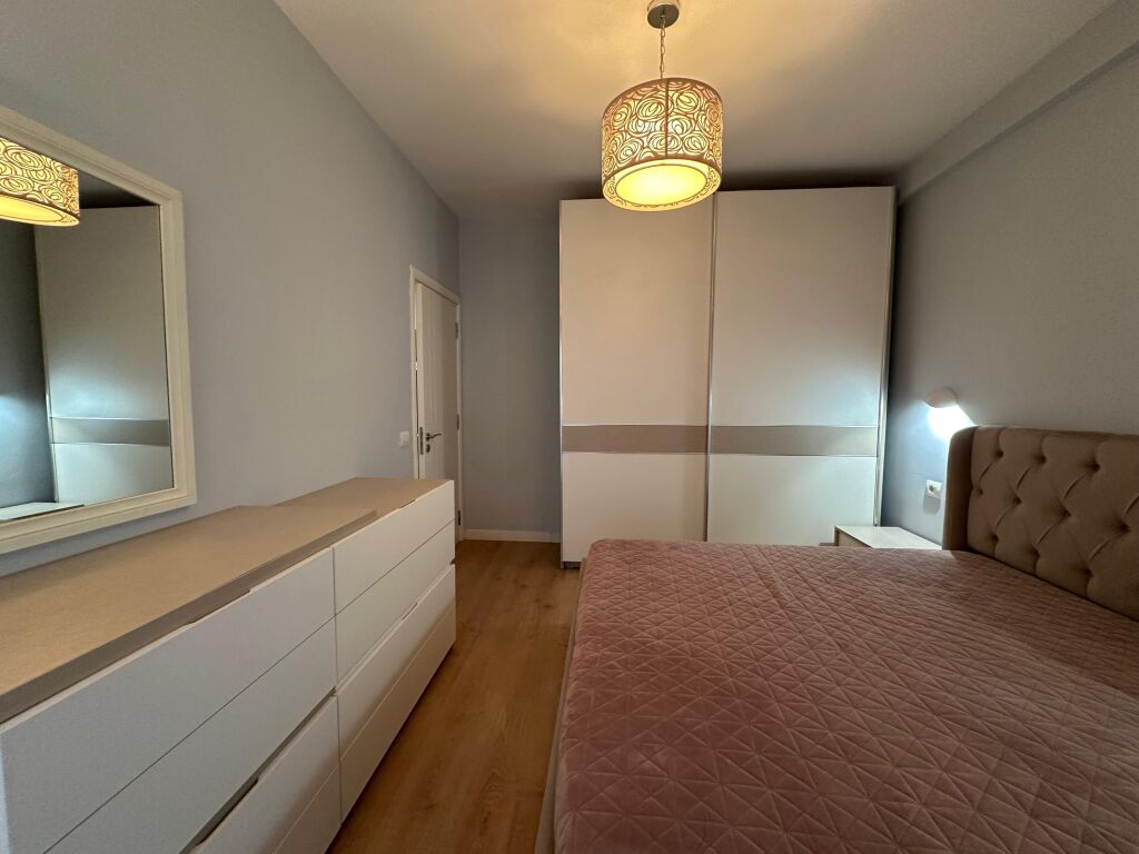 APARTAMENT 1+1 ME QIRA | Astir