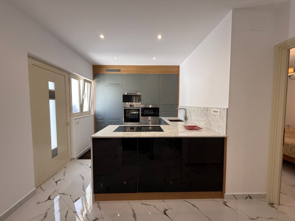 📣 AFFITTO SUPER Appartamento 2+1 📍 Vicino a Siri Kodres 🛣️ Via “Besa” ✨