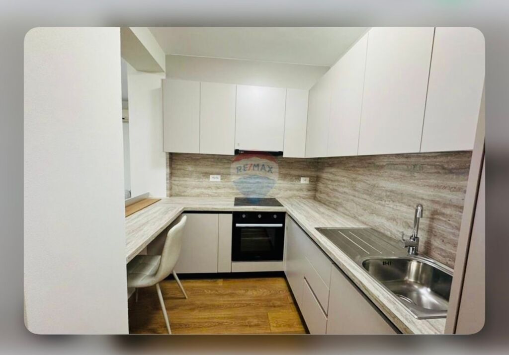 Apartament 1+1 me qira në zonën e Don Boskos, pranë Hotel Ferrari