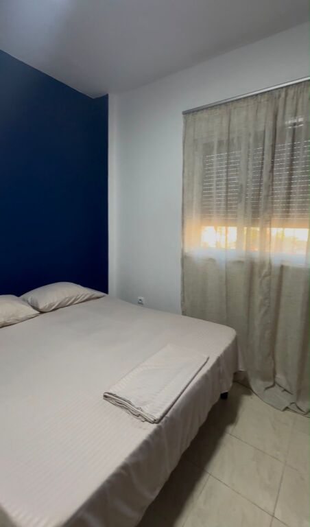 Affittasi Appartamento 2+1+1 con Balcone