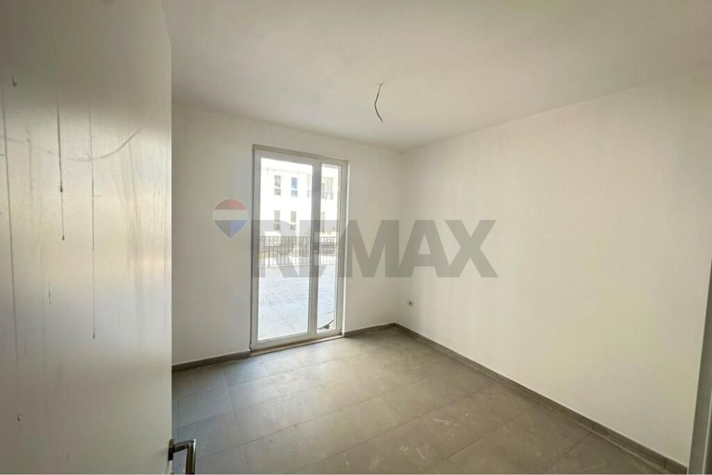 Apartament 2+1 ne Shitje 21 Univers City