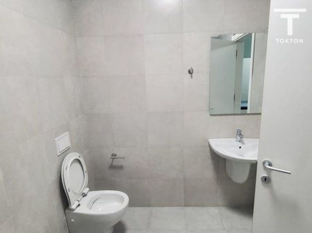 FOR RENT, APARTMENT 2+1+2 DRY LAKE, TIRANA