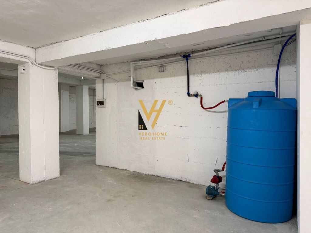 WAREHOUSE 480 M2 FOR RENT AT THE TRACTOR FACTORY 200,000 LEKE