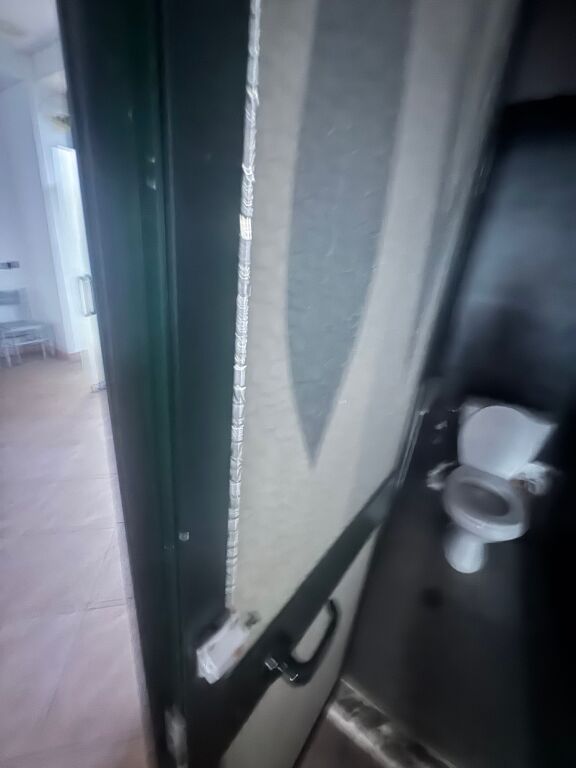 Business premises (office) 80 m2 for sale near the Tirana Court