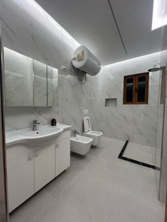 Affittasi 3+1+2 a Don Bosko per 850 €/mese