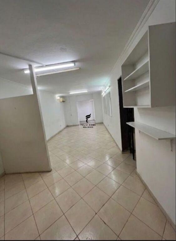 DYQAN ME QERA 38 M2 RRUGA E BARRIKADAVE 50.000 LEKE FH-78531